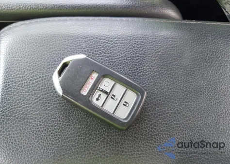 2016 Honda Civic Touring from USA, damaged, VIN 19XFC1F92GE005828